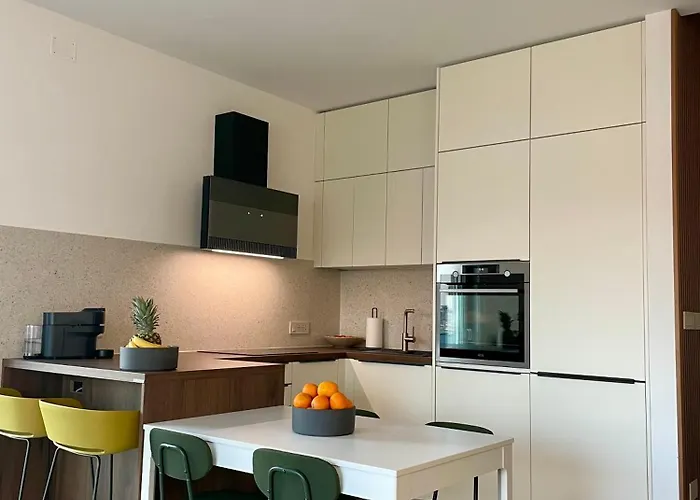 Cedrus Loft - Brand New * Τρογκίρ